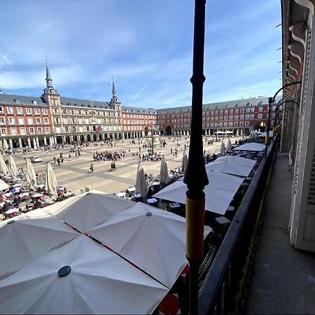 Big Apartment In Plaza Mayor In Madrid Spain Exteriör bild